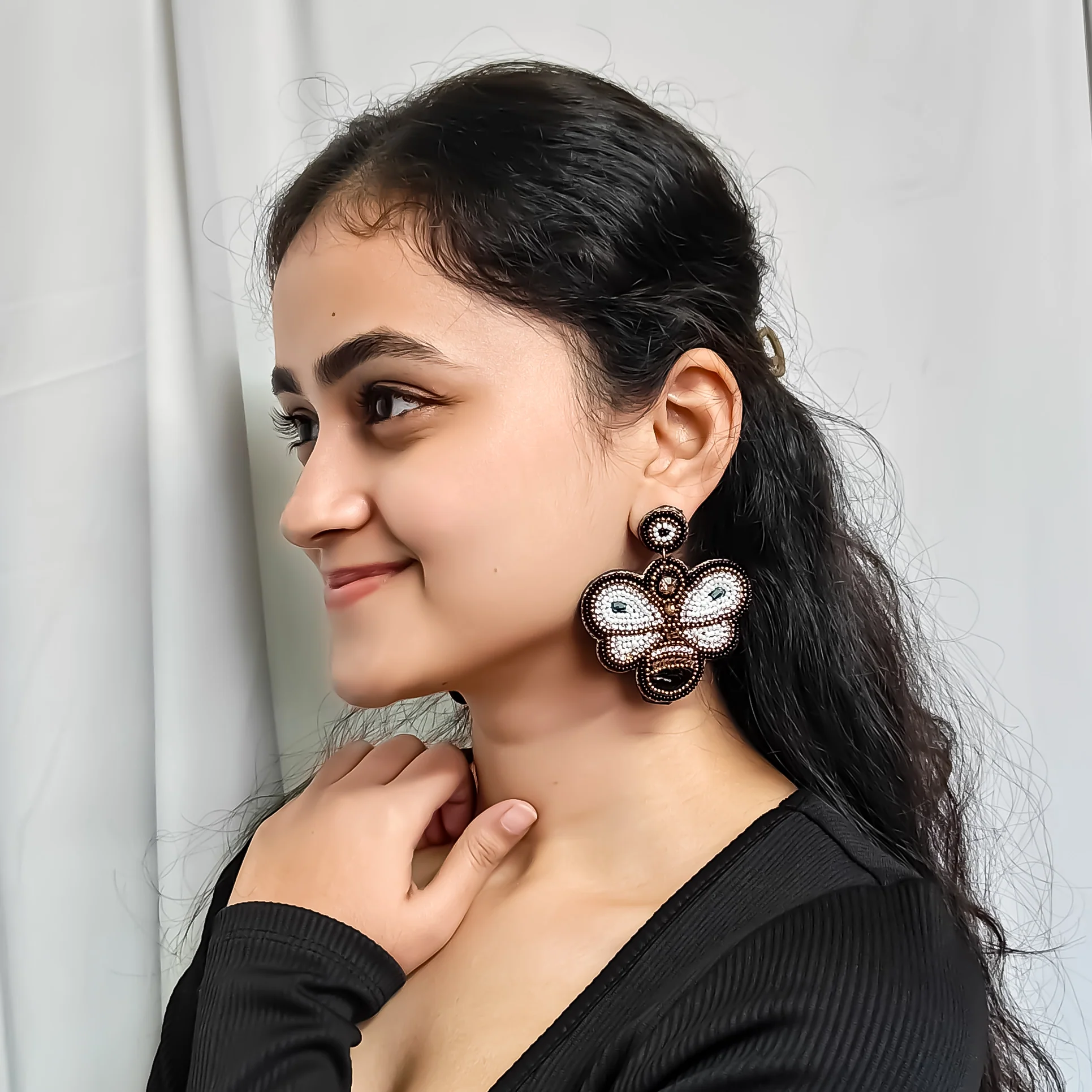 Blissful Bee Hand Embroidered Earrings - Image 3