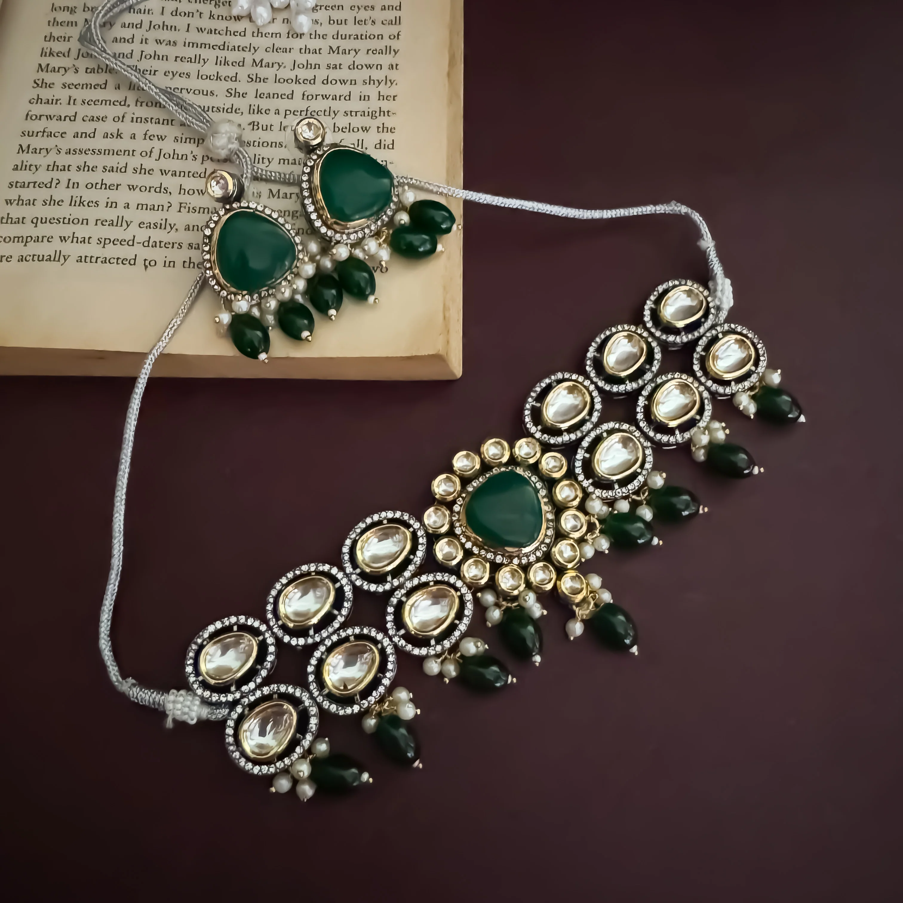 Devyani Kundan Necklce Set-Green - Image 7