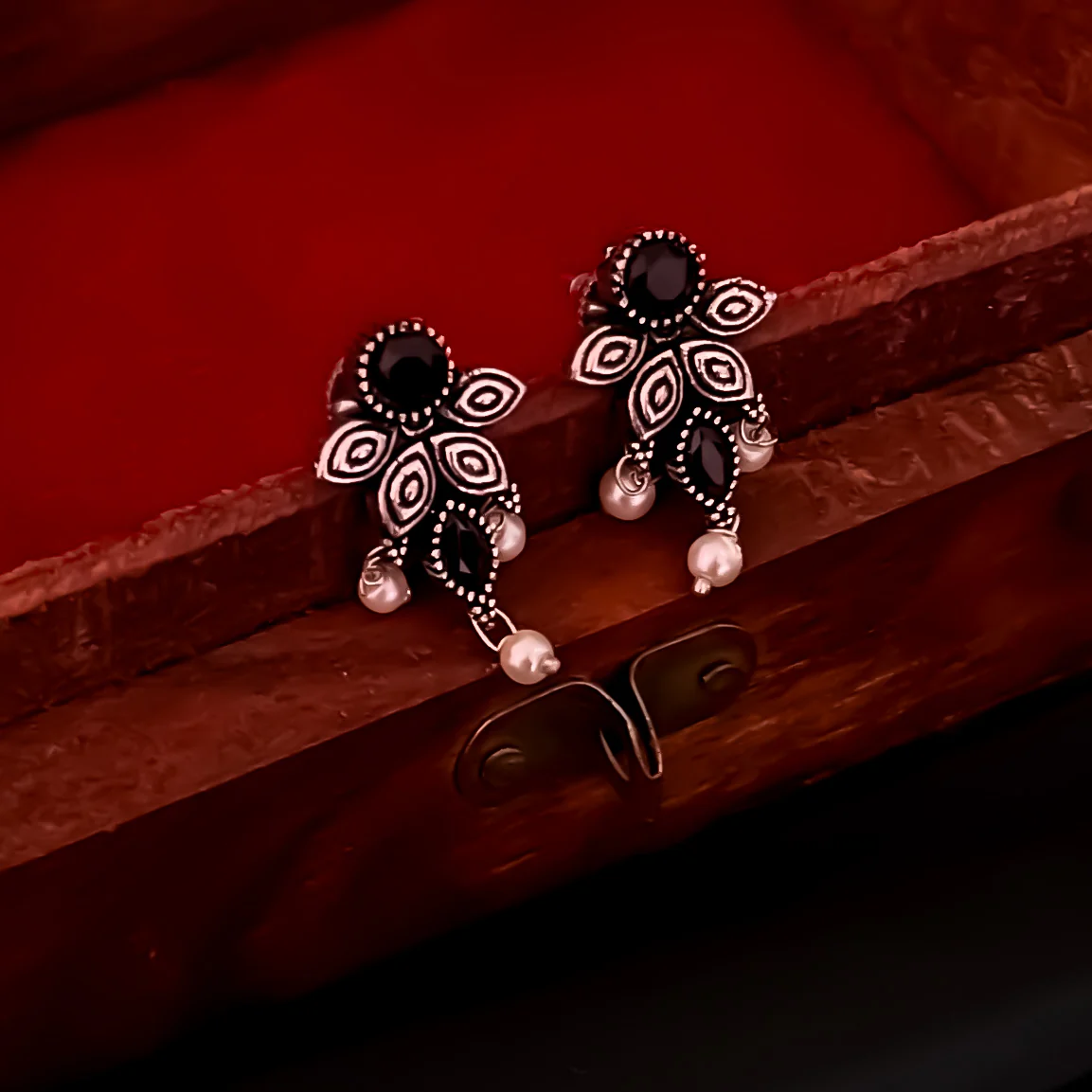 Kimaya Silver Oxidised Necklace Set- Black - Image 4