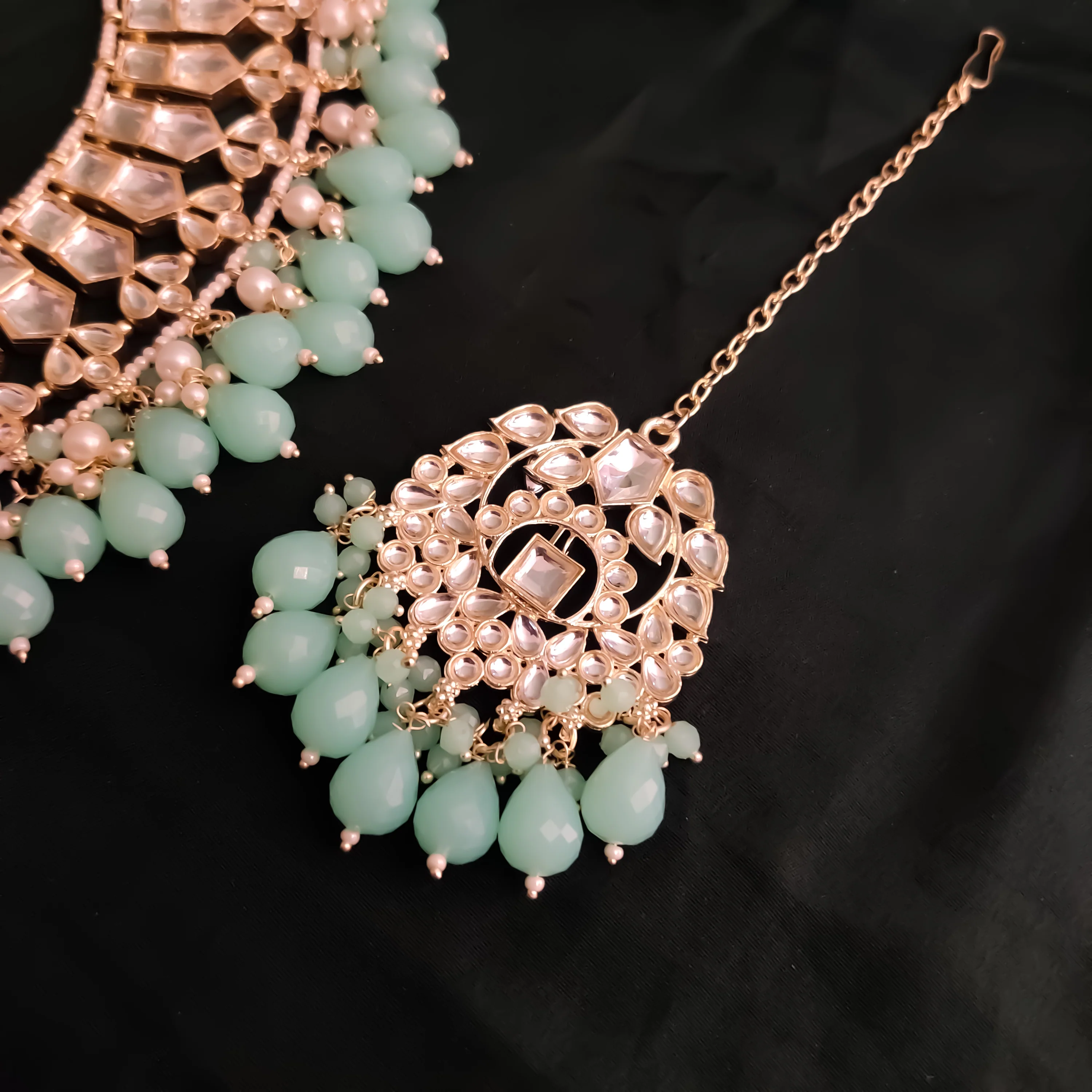 Kirat Kundan Necklace Set - Mint Green - Image 5