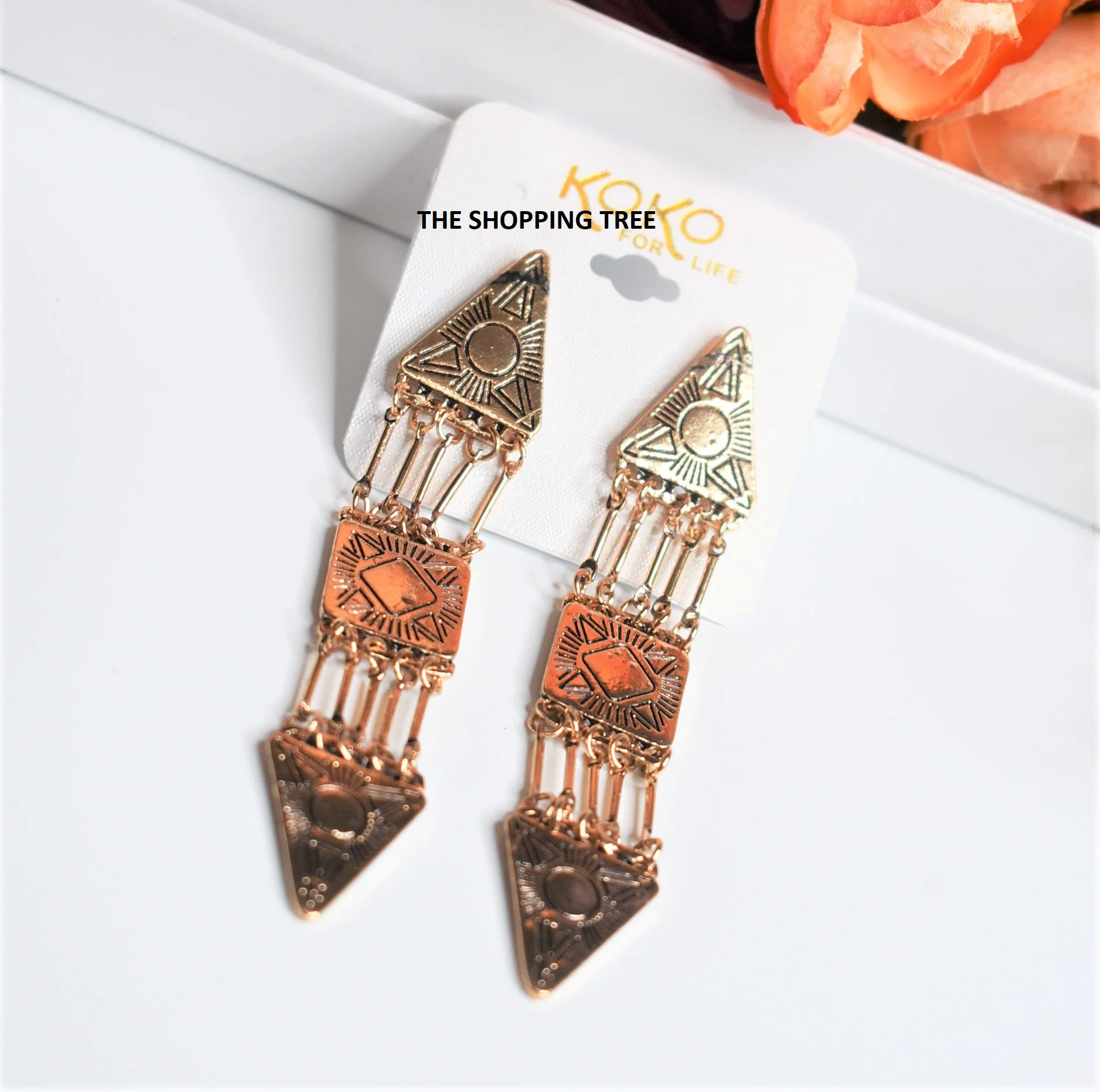 KOREAN GERMAN SILVER GOLDEN EARRING - Image 3