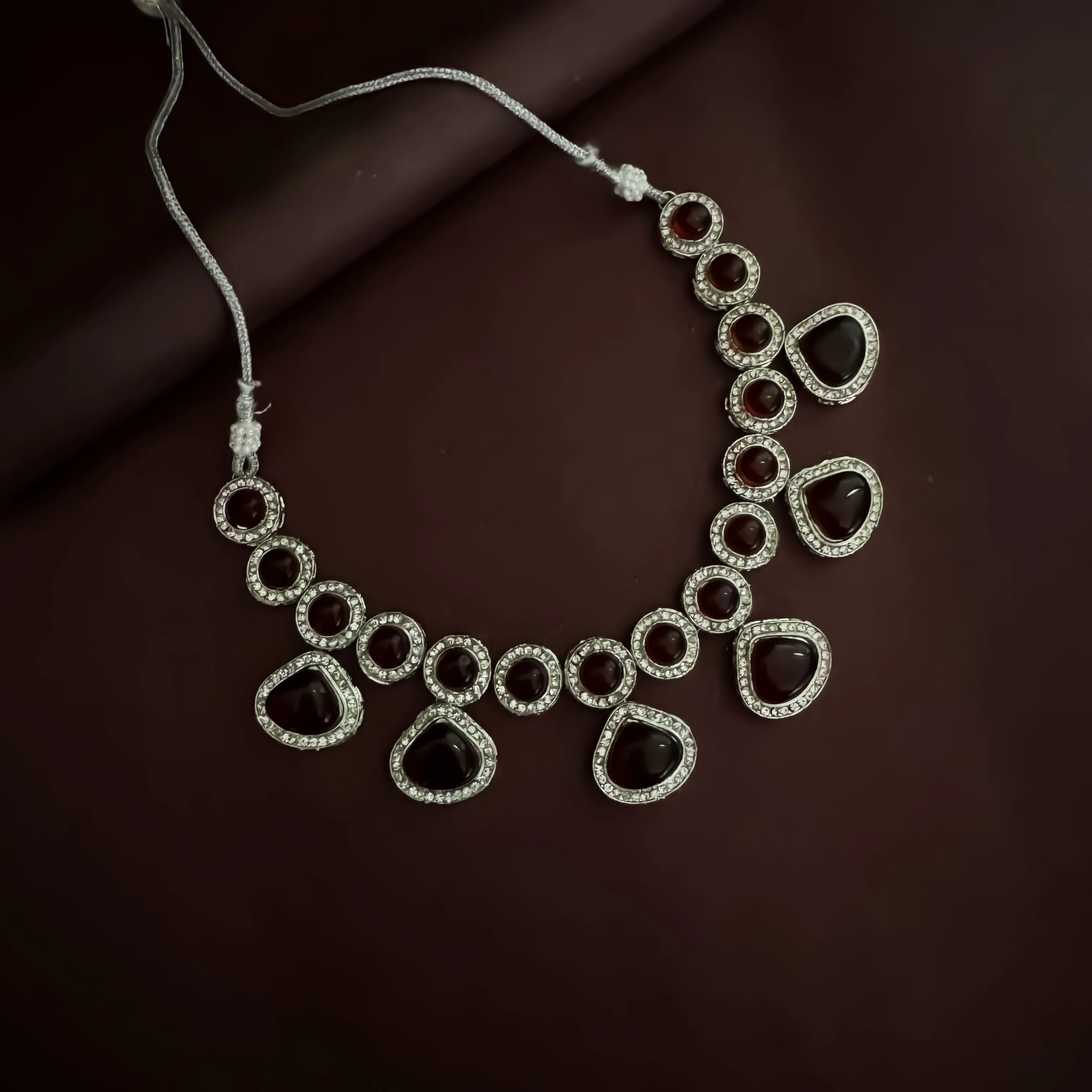 Minal Monalisa Stone Necklace Set- Maroon - Image 4