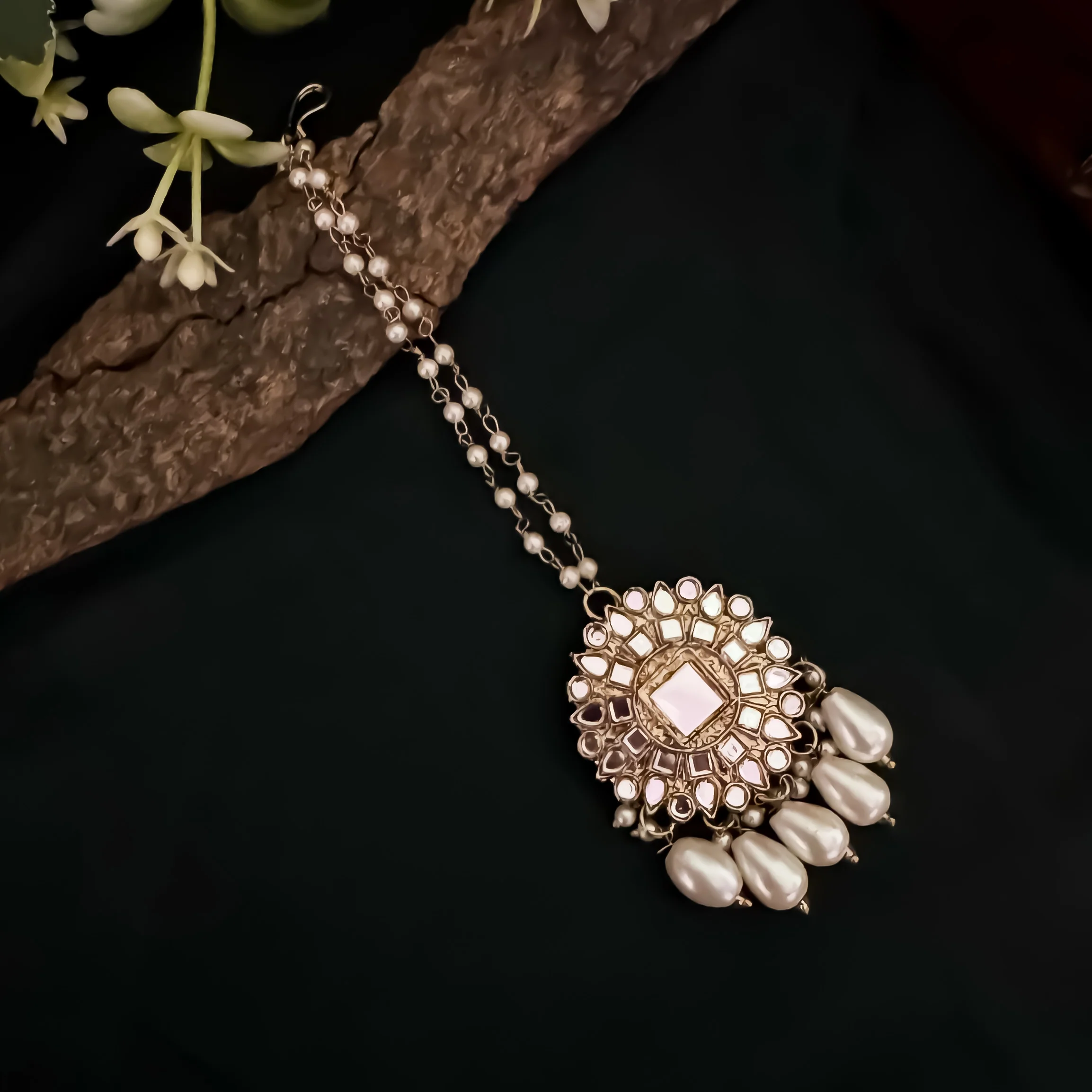 Masaba Mirror Jhumka Earrings with Sahara & Tika Set - Golden - Image 5