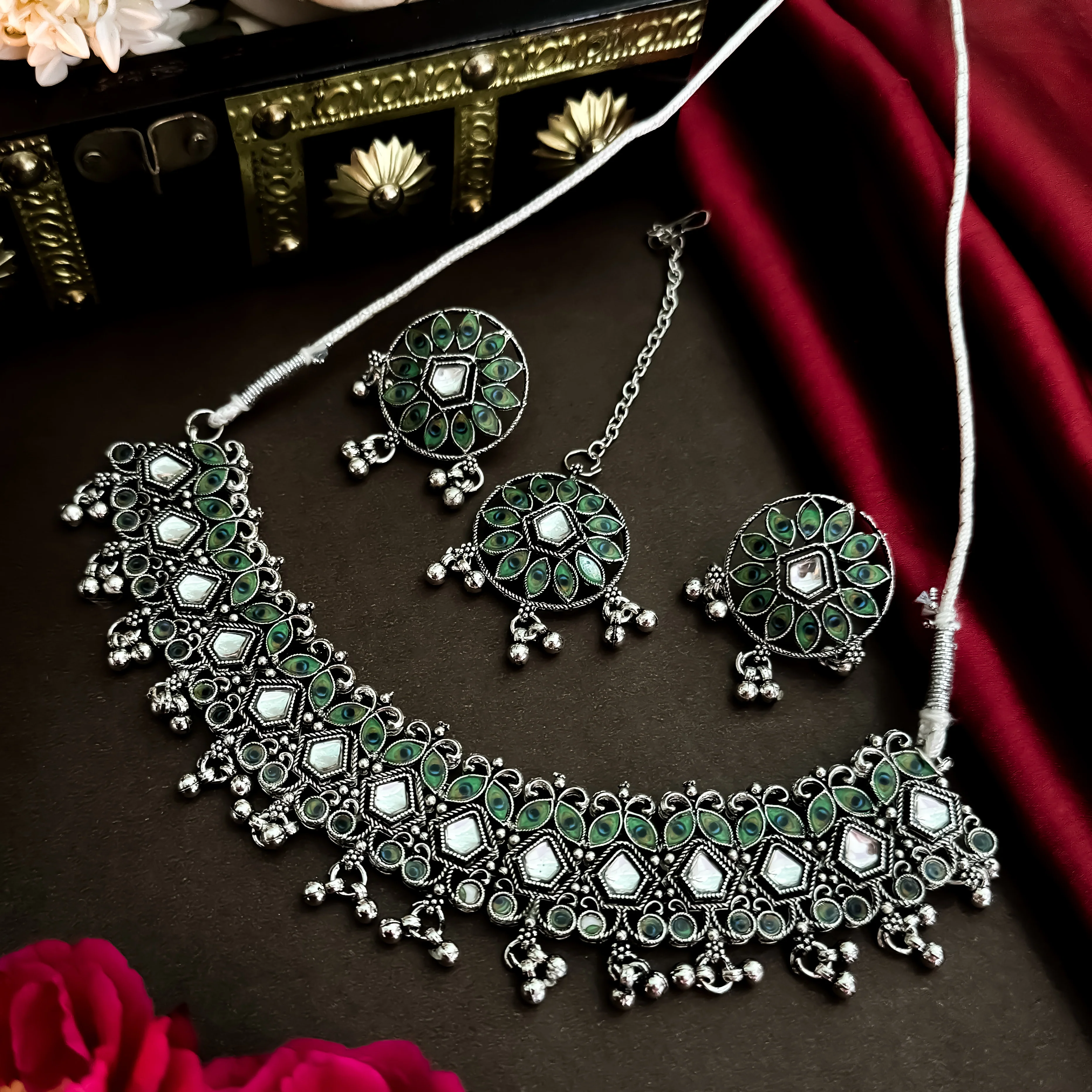 Morpankh Mirror Oxidised Necklace Set with teeka - Image 4