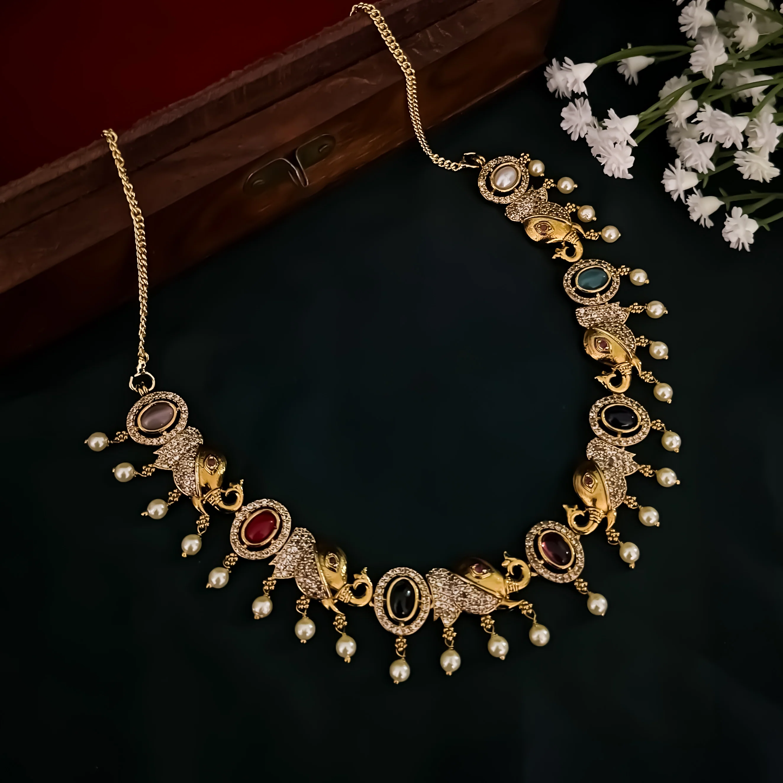 Gajanan Navratan AD Necklace Set - Image 3