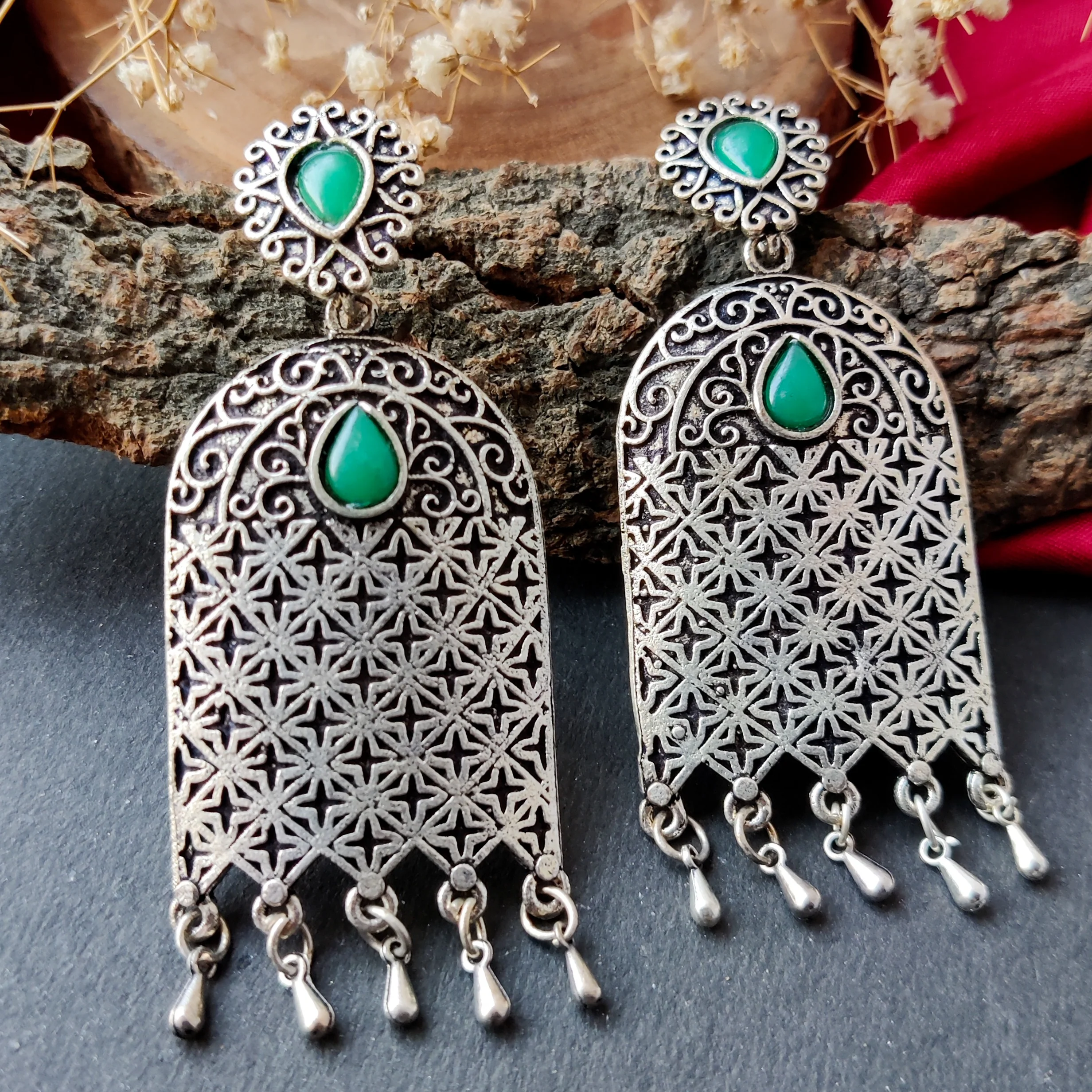 German Silver Dome Dangler Earring - Image 2