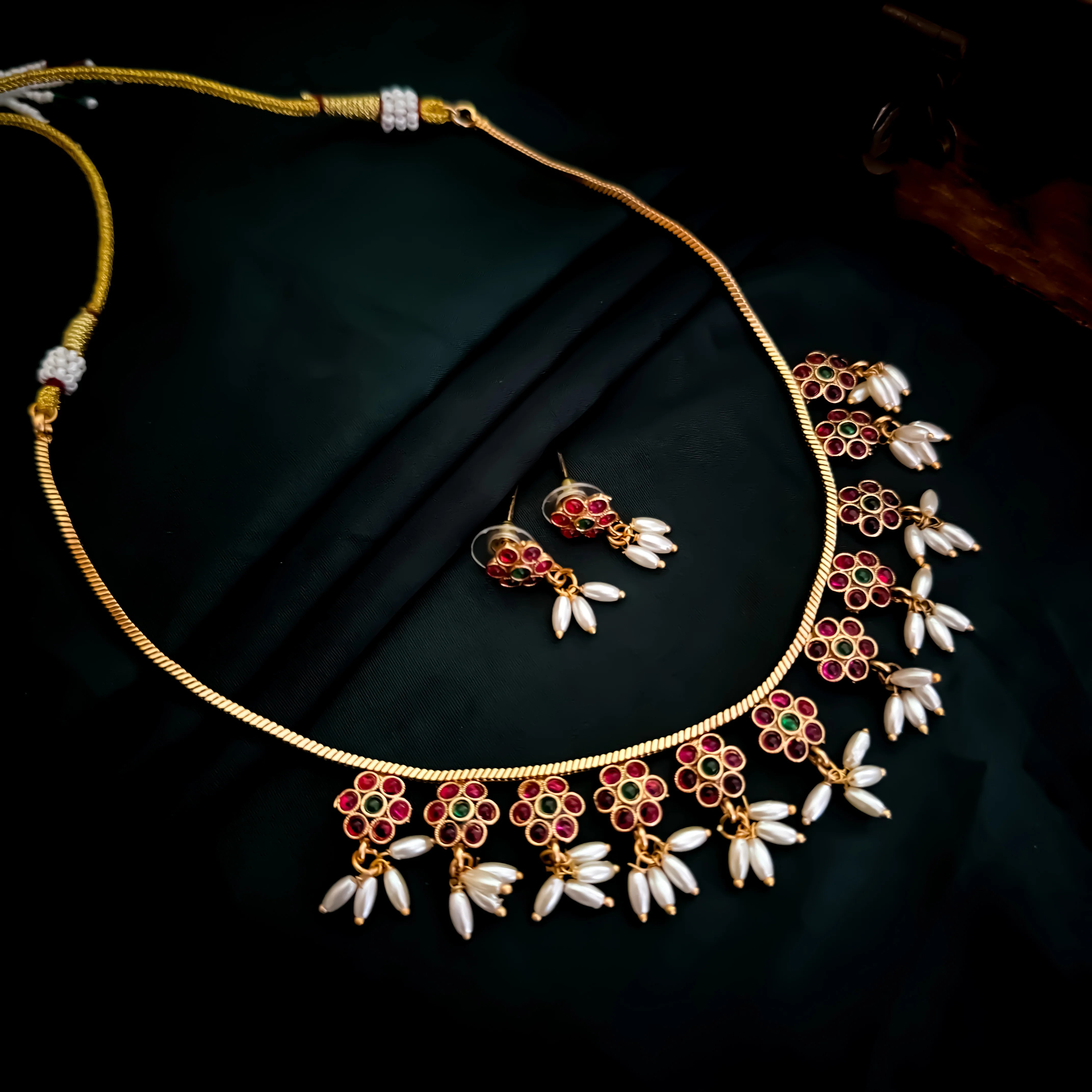 Pranaki Rice Pearl Necklace Set - Image 2