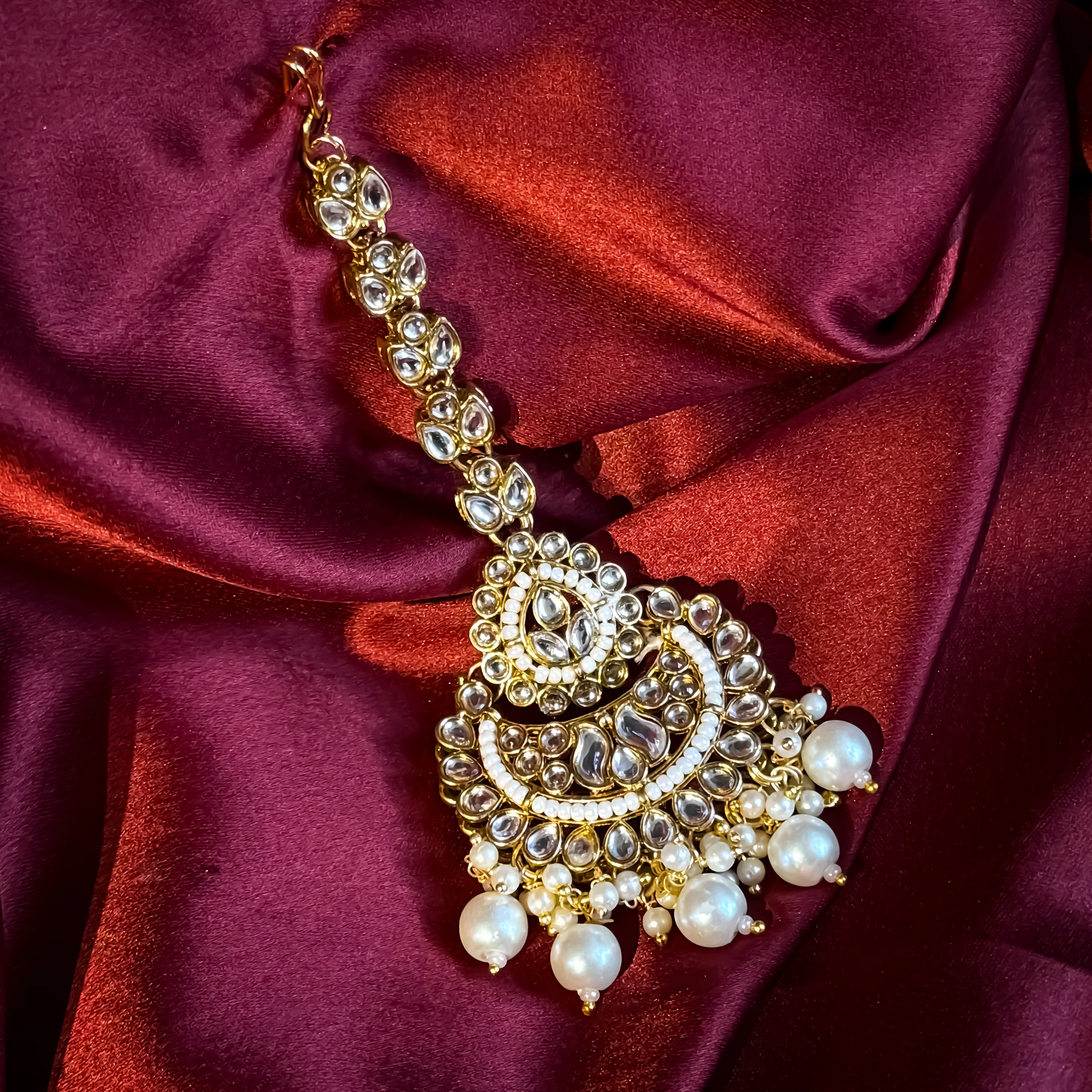 Sameera Premium Kundan Necklace Set - Golden - Image 3