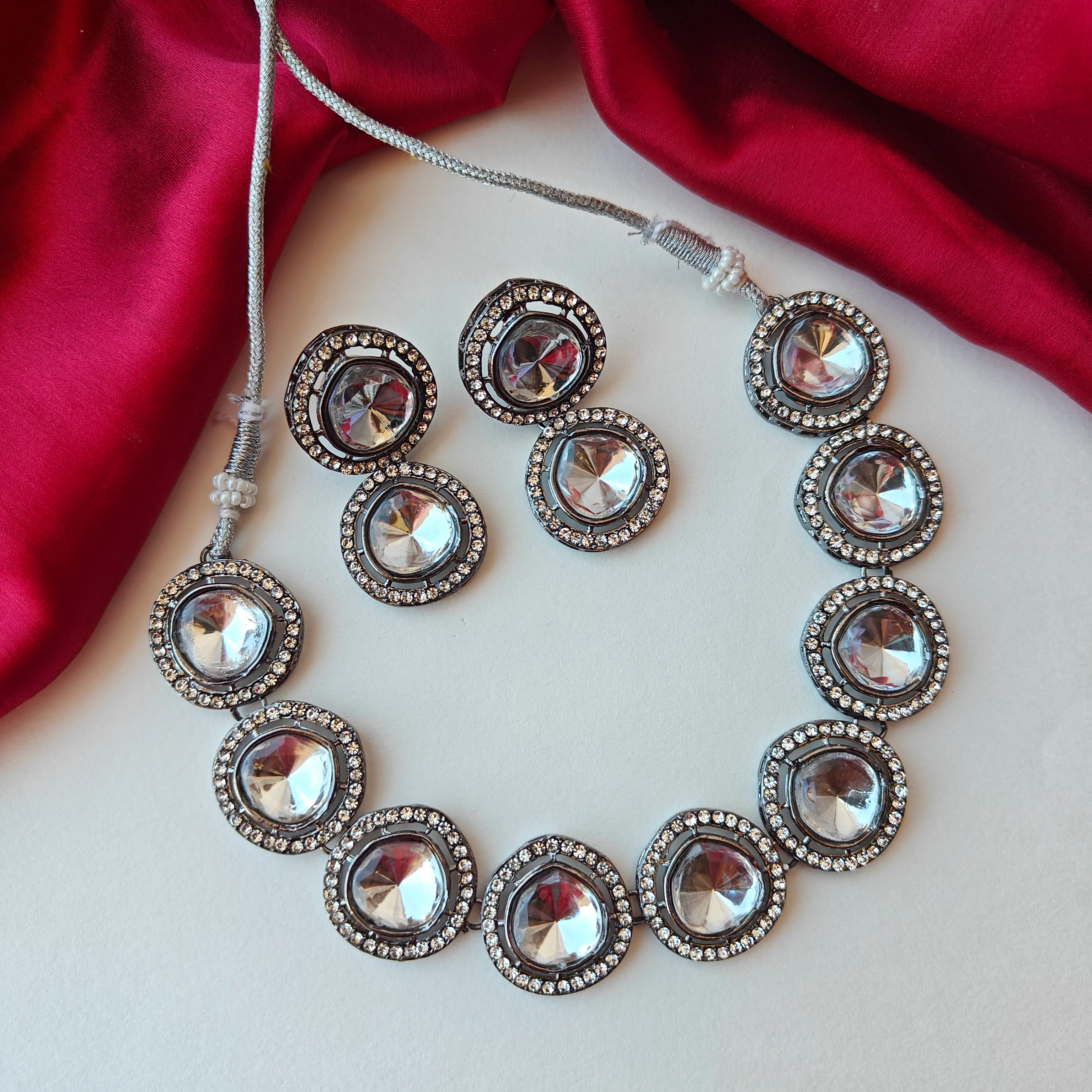 Vipasa Black Metal Polki Look Alike Necklace Set with Earrings - Image 5